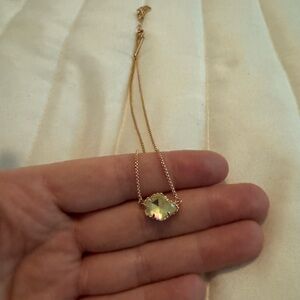 Kendra Scott necklace